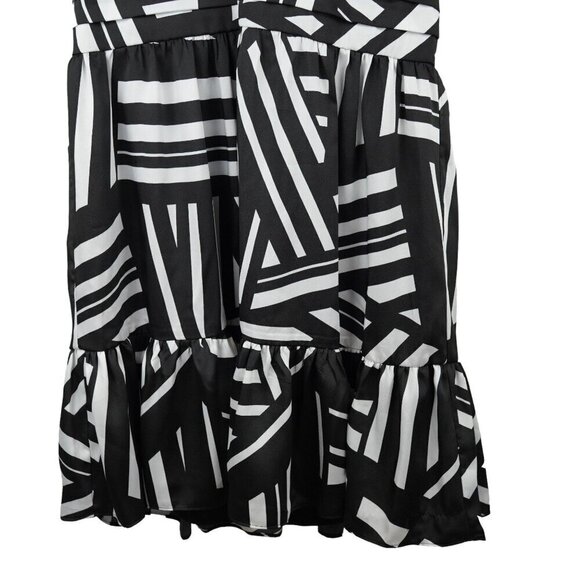 NWT Karl‎ Lagerfeld Short Sleeve Surplice Mini Dress Black & White Sz 10 - Picture 6 of 13
